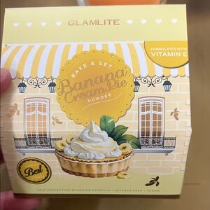 Glamlite Banana Cream Pie Setting Powder - Yellow